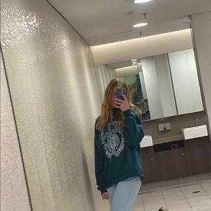 Meet your Posher, Isabella